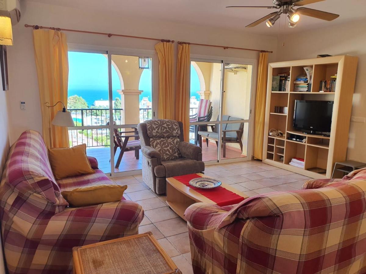 Carabeo 2000 2.3 Apartman Nerja Kültér fotó