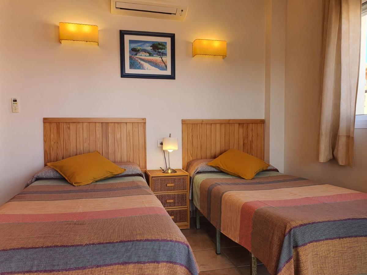 Carabeo 2000 2.3 Apartman Nerja Kültér fotó