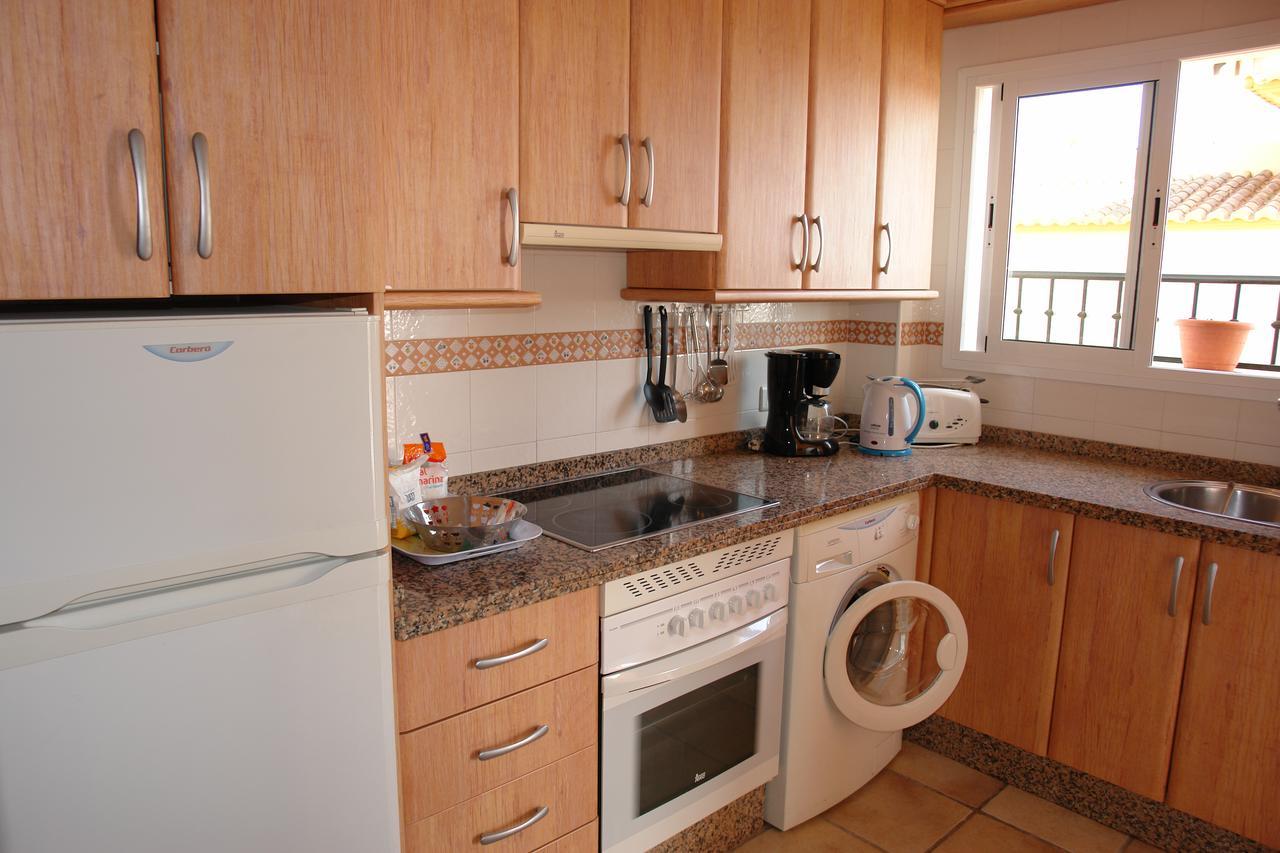 Carabeo 2000 2.3 Apartman Nerja Kültér fotó