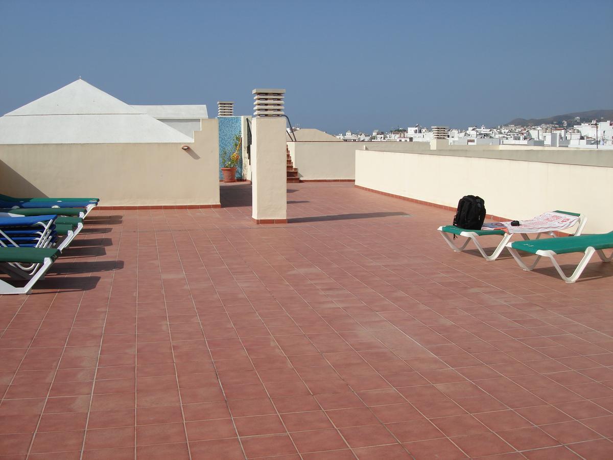 Carabeo 2000 2.3 Apartman Nerja Kültér fotó